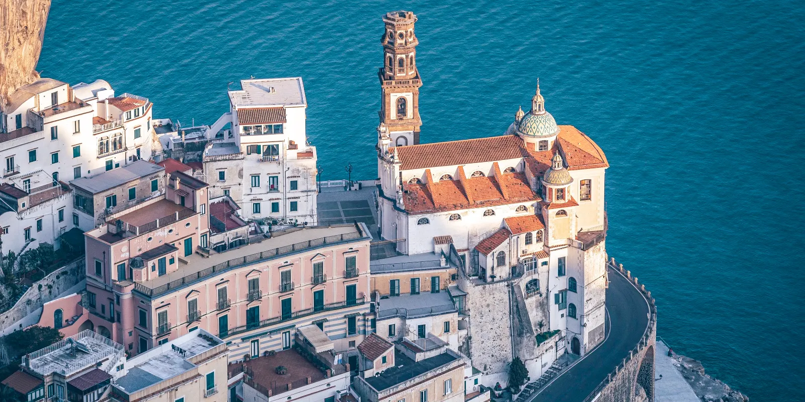 The Enchanting Amalfi Coast - A Mediterranean Gem